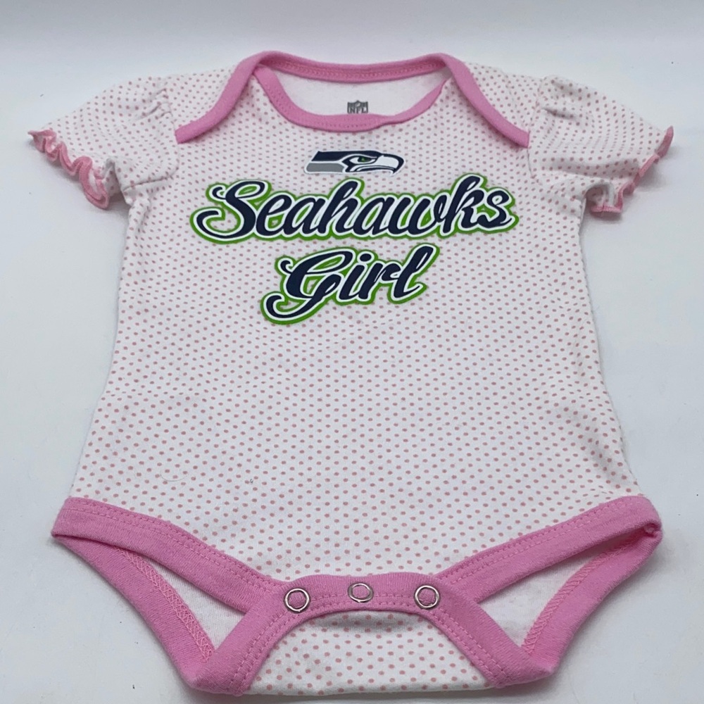 Seahawks Girl NFL Team Apparel Pink and White Baby Bodysuit Size 0-3 Months